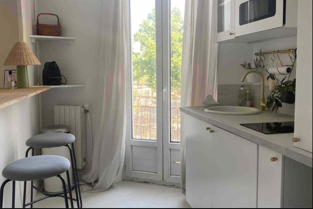 Apartment 61jau Marseille,pied A Terre La Plaine *