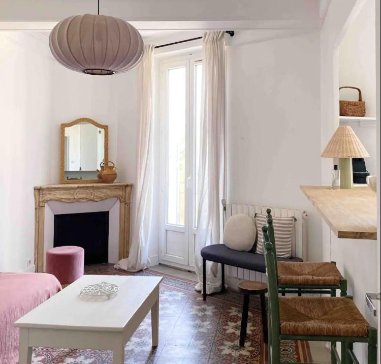 61jau Marseille,pied A Terre La Plaine Apartment