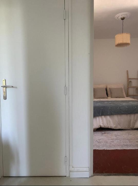 61jau Marseille,pied A Terre La Plaine Marseille